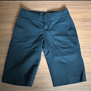 BANANA REPUBLIC MARTIN FIT 버뮤다팬츠 이미지