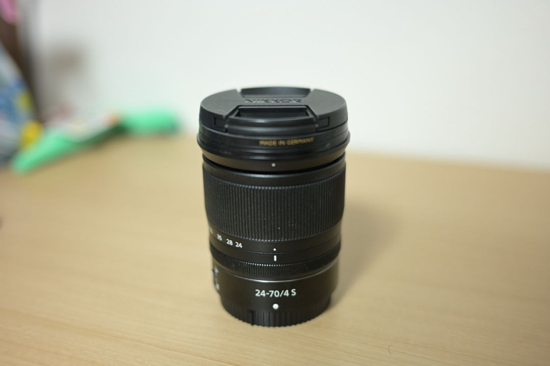 니콘 z마운트 24-70 f4 이미지