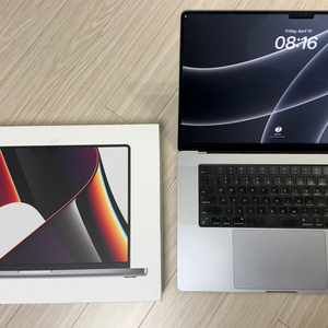 맥북 프로 16인치 M1 Pro 16GB 1tb 풀박 이미지