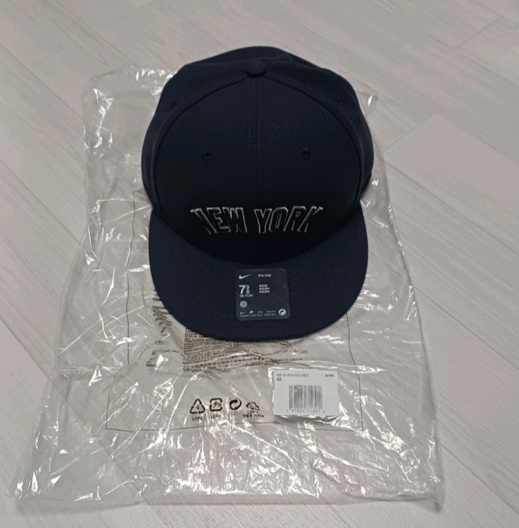 [새제품] 나이키 x 뉴욕양키스 캡 738 이미지