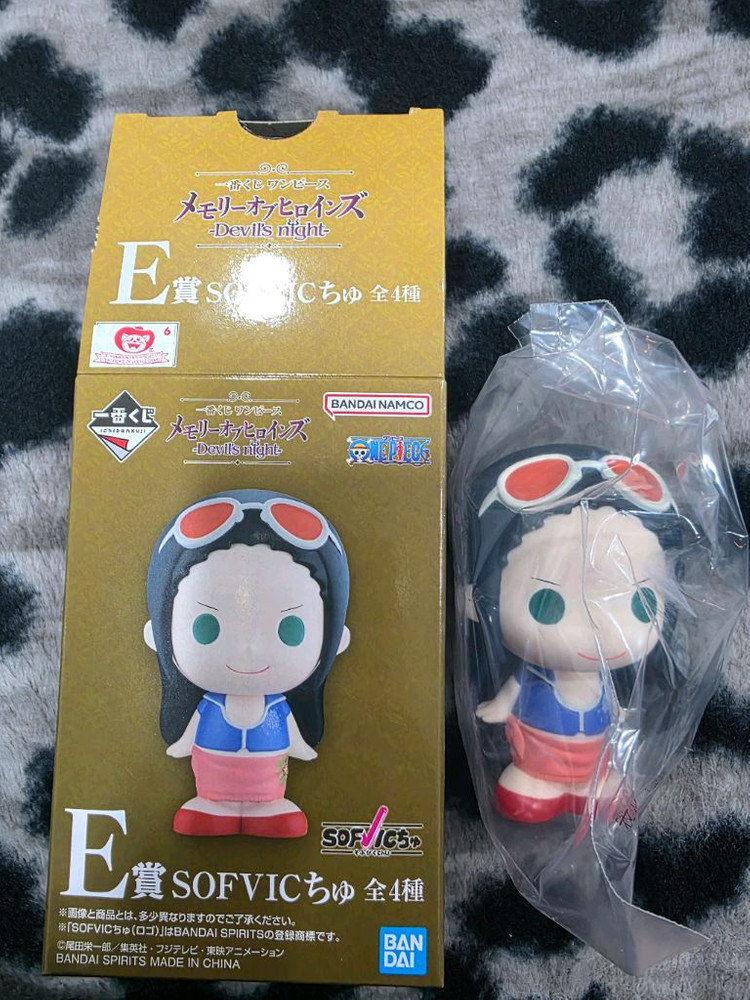 원피스 제일복권 E상 니코로빈 피규어 F상 파우치 등 일괄 이미지