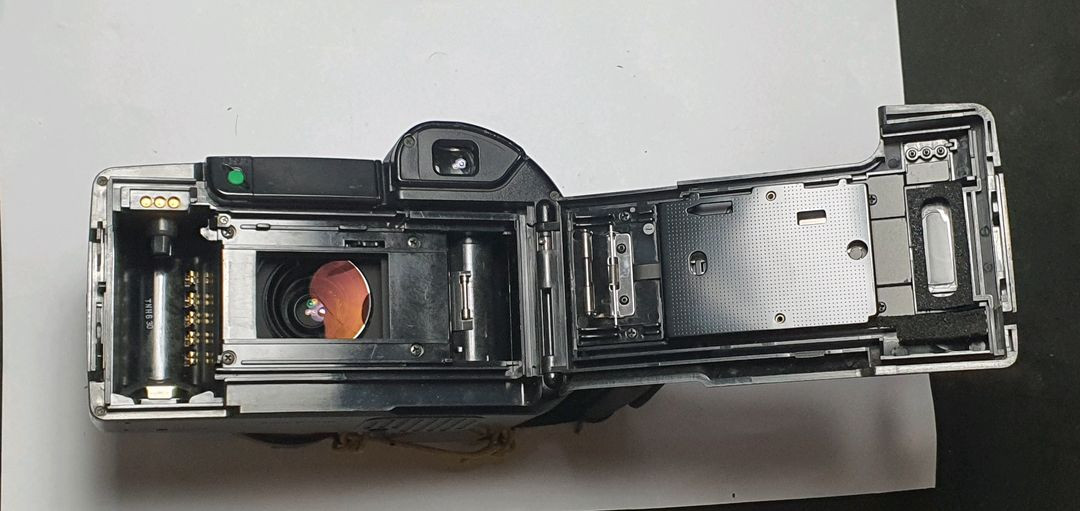 택포/올림푸스 IZM300 캠코더형 필름카메라 / 빈티지 레트로 로모 앤틱 y2k 일본 감성 필카 촬영 사진 이미지