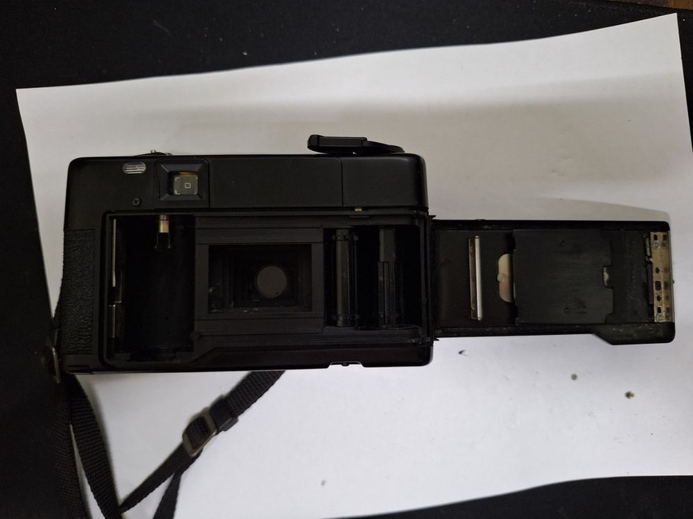 Yashica Auto Focus 야시카 필름카메라 빈티지 로모 레트로 엔틱 앤틱 인테리어 감성 필카 y2k 촬영 이미지
