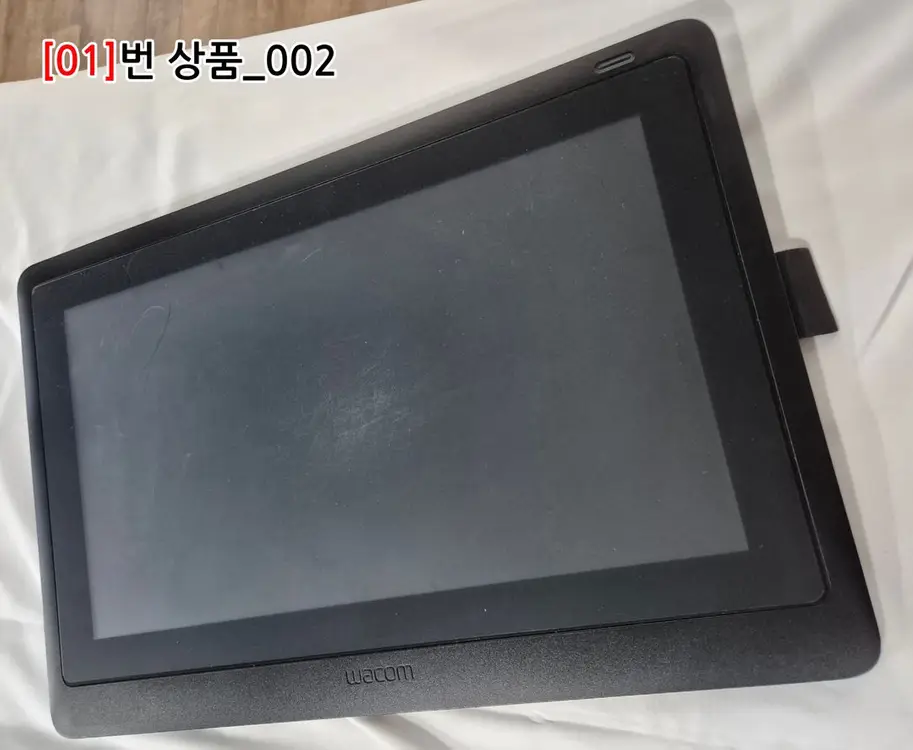관리가 잘 돼 있는 와콤 신티크 16HD (DTK-1660) 판매합니다. 이미지