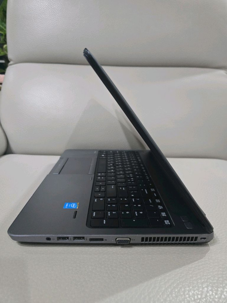 15인치 고성능 i7 사무용 노트북(8GB,240GB,신품배터리) 이미지