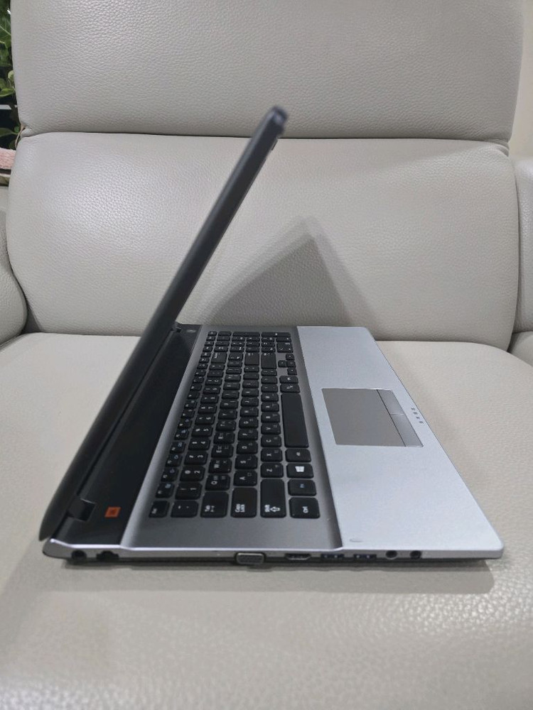 17인치 삼성 고성능 i7 노트북(16GB,1.25TB,새배터리) 이미지