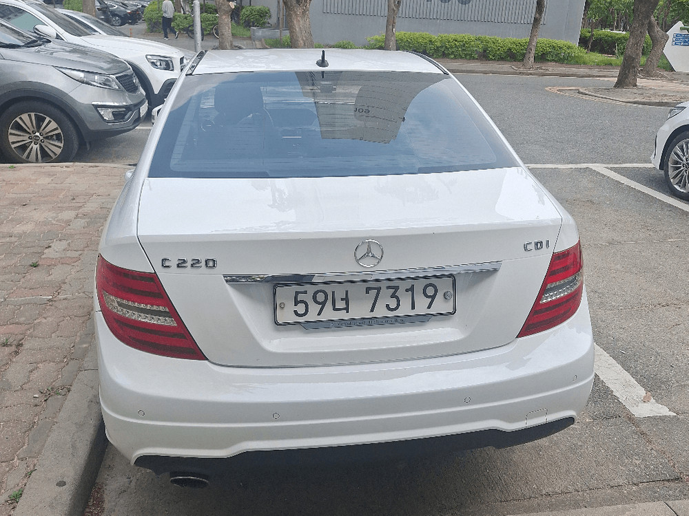 벤츠 c220 cdi 아방가르드 2013년식 이미지