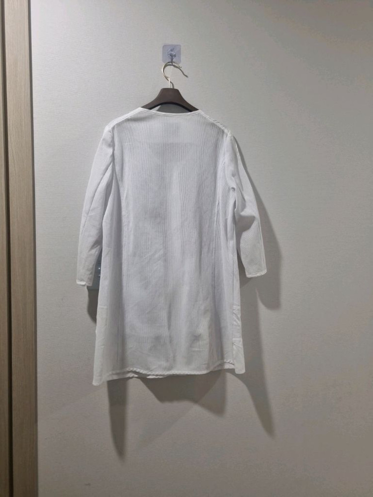 디데무 화이트 펀칭 자켓 여름용 이미지