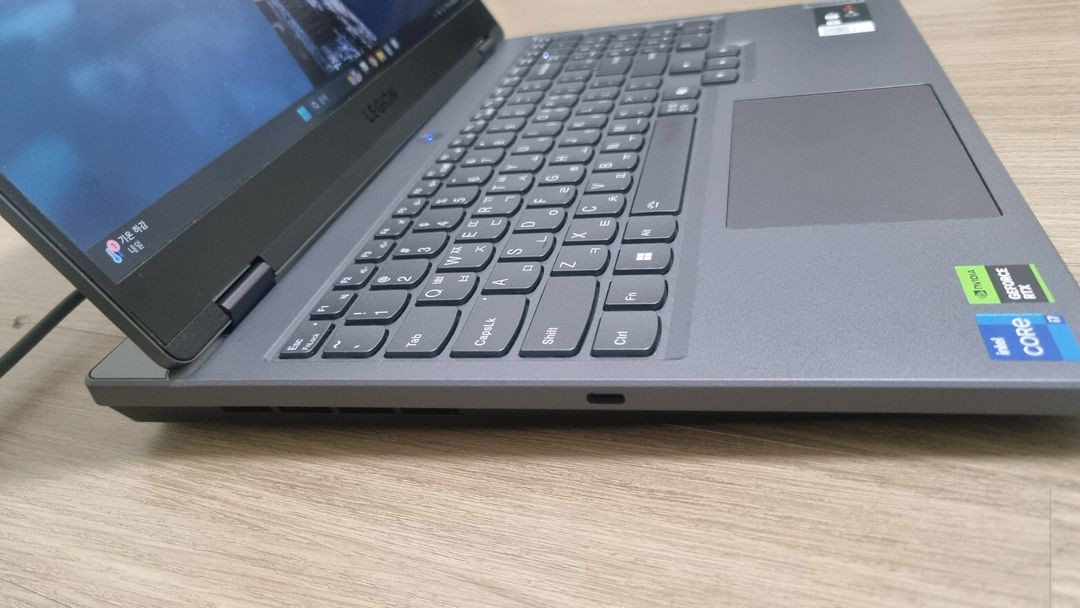 레노버 Legion 5 15IRX9 i7풀옵션 게임노트북 이미지