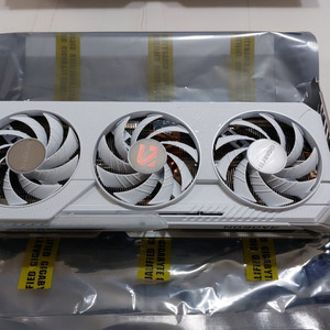GIGABYTE 라데온 RX 9060 XT Gaming OC ICE D6 16GB 제이씨현 이미지
