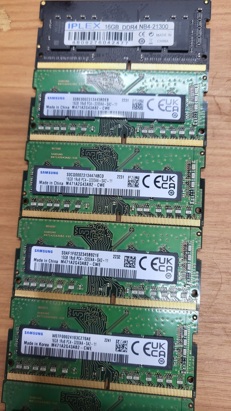 노트북 램 DDR5 16G DDR4 8G 방출합니다. 이미지