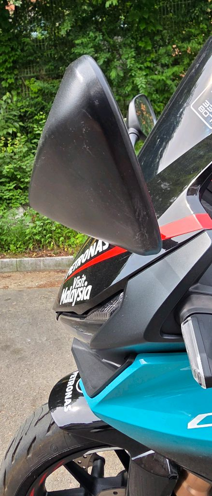 혼다 2023년식 CBR500R 이미지
