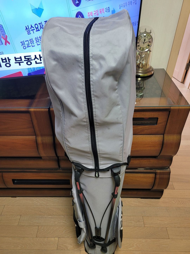 시니어용 고반발 드라이버와 골드아이언등 풀세트 싸게 판매해요 이미지