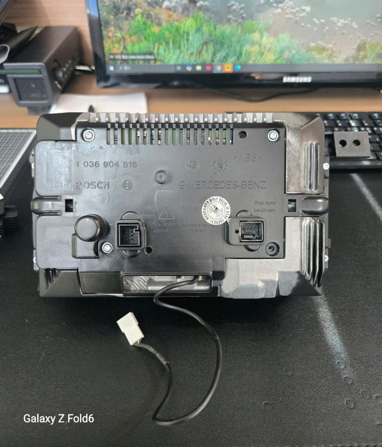 벤츠 w221 순정모니터 이미지