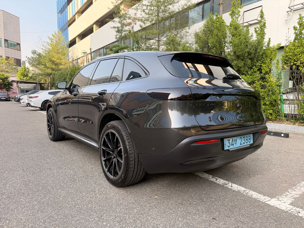 벤츠 EQC400 이미지