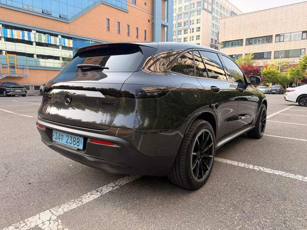 벤츠 EQC400 이미지