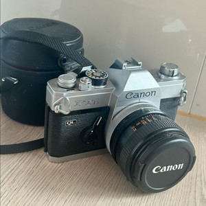 캐논 FTb QL 필름카메라 +Canon FD 28mm&50mm 렌즈2가지(가죽케이스포함) 이미지