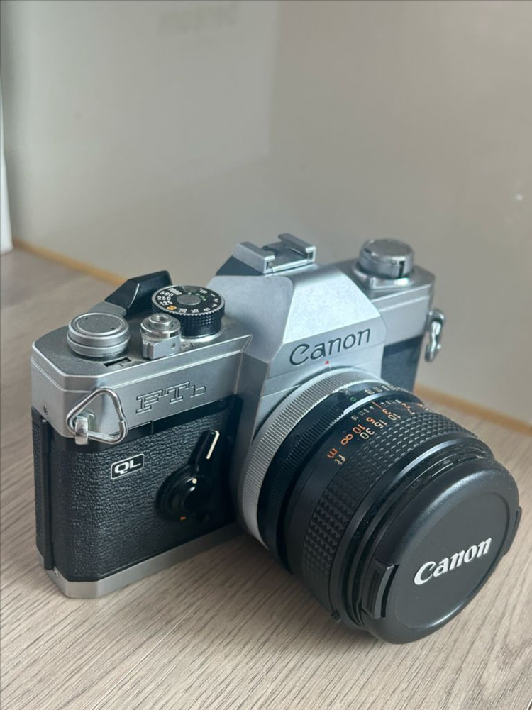 캐논 FTb QL 필름카메라 +Canon FD 28mm&50mm 렌즈2가지(가죽케이스포함) 이미지