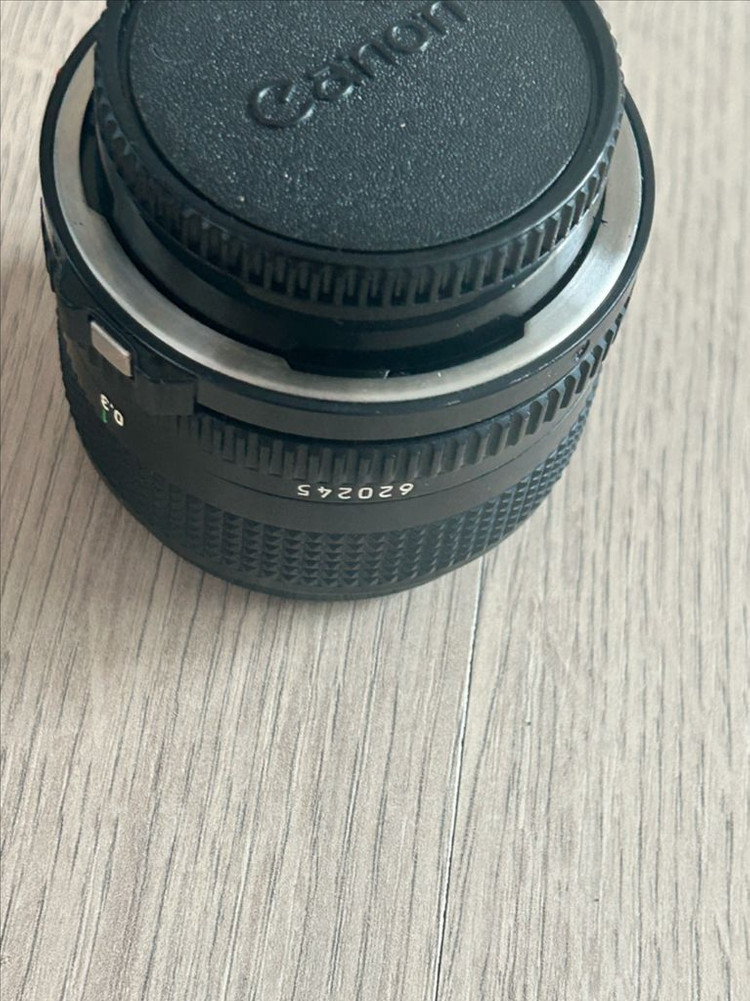 캐논 FTb QL 필름카메라 +Canon FD 28mm&50mm 렌즈2가지(가죽케이스포함) 이미지