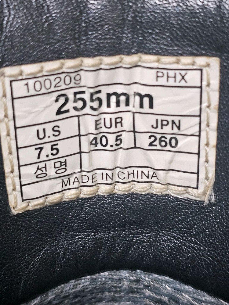 블랙야크 BLACKYAK 중등산화 전문가용 255mm 최상급 이미지