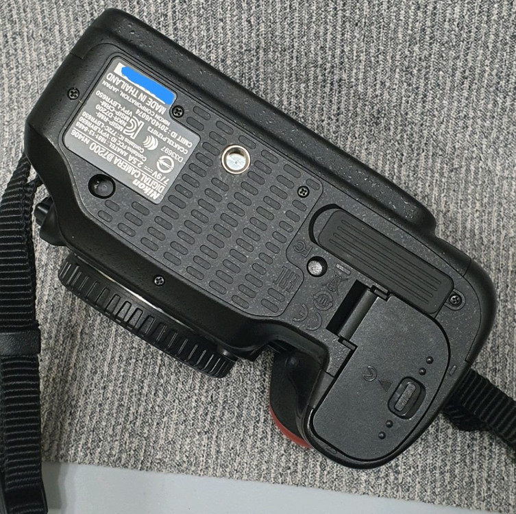 니콘 D7200 바디 이미지