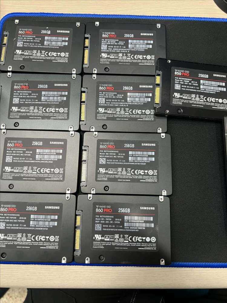 860 pro / pm871b(860 evo) ssd 256gb 판매합니다 이미지