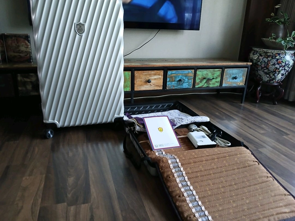 7000사이즈 캐리어 이미지