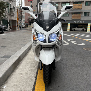 보이져125 이미지
