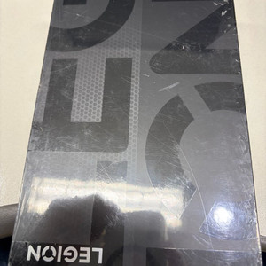 레노버 Y700 4세대 화이트 12gb 256gb 미개봉 이미지
