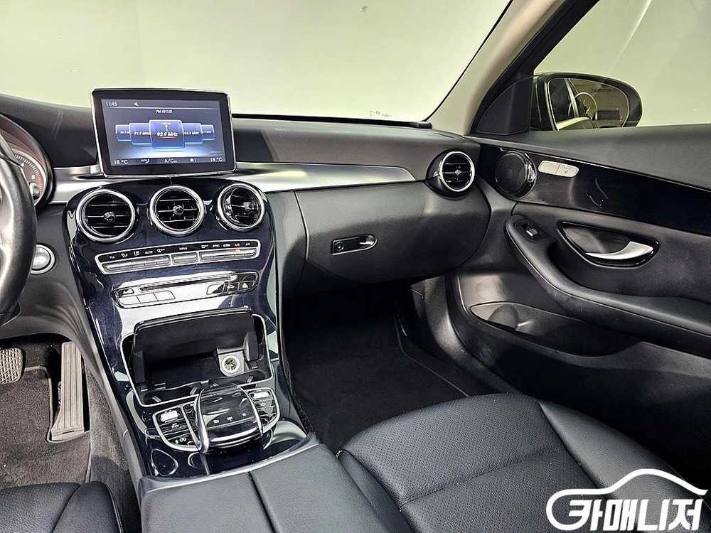 [벤츠]C클래스 W205 C200 d #고유가특가 이미지