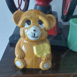 1982년산 미국 빈티지 곰돌이 쨈팟 이미지