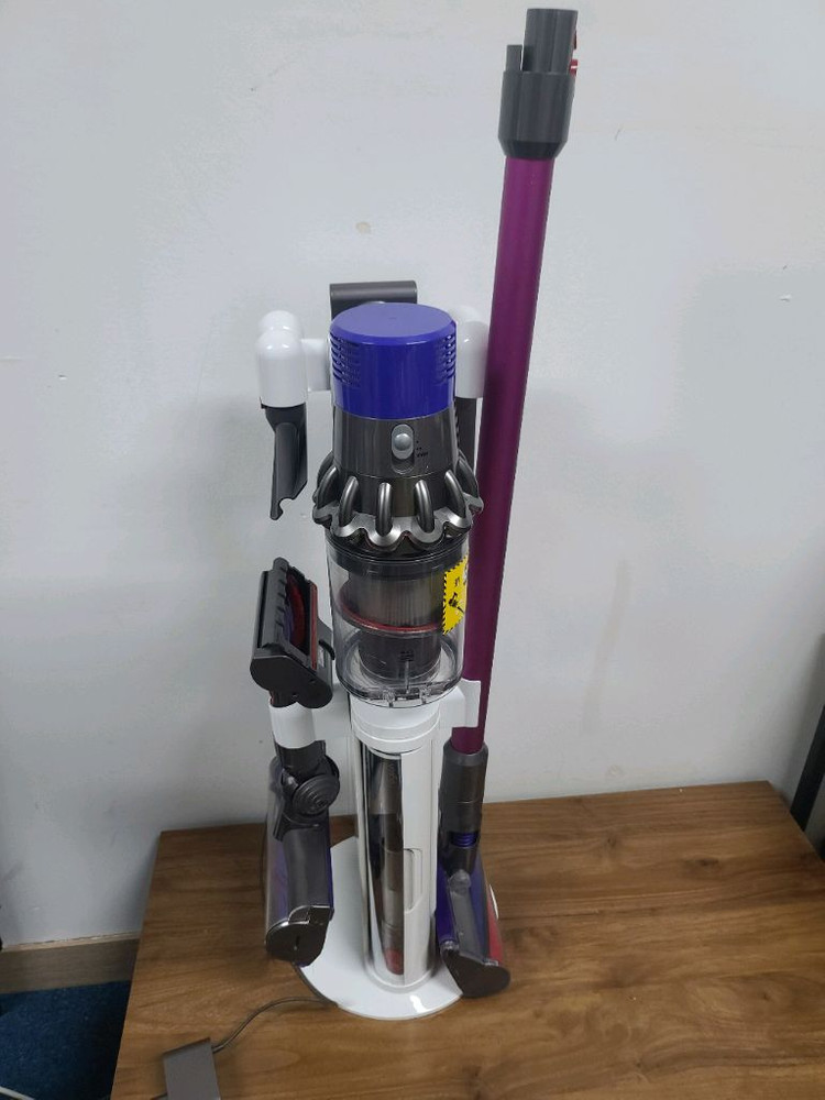 다이슨 무선청소기 V10(다이슨 배터리>53분작동,다이슨거치대&전체해체,Cleaning완) 이미지