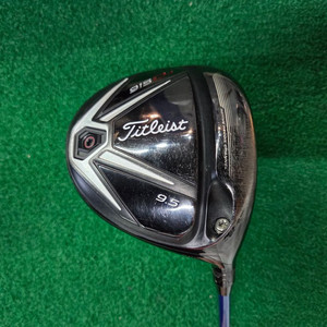 Titleist 타이틀리스트 915 D3 드라이버 이미지