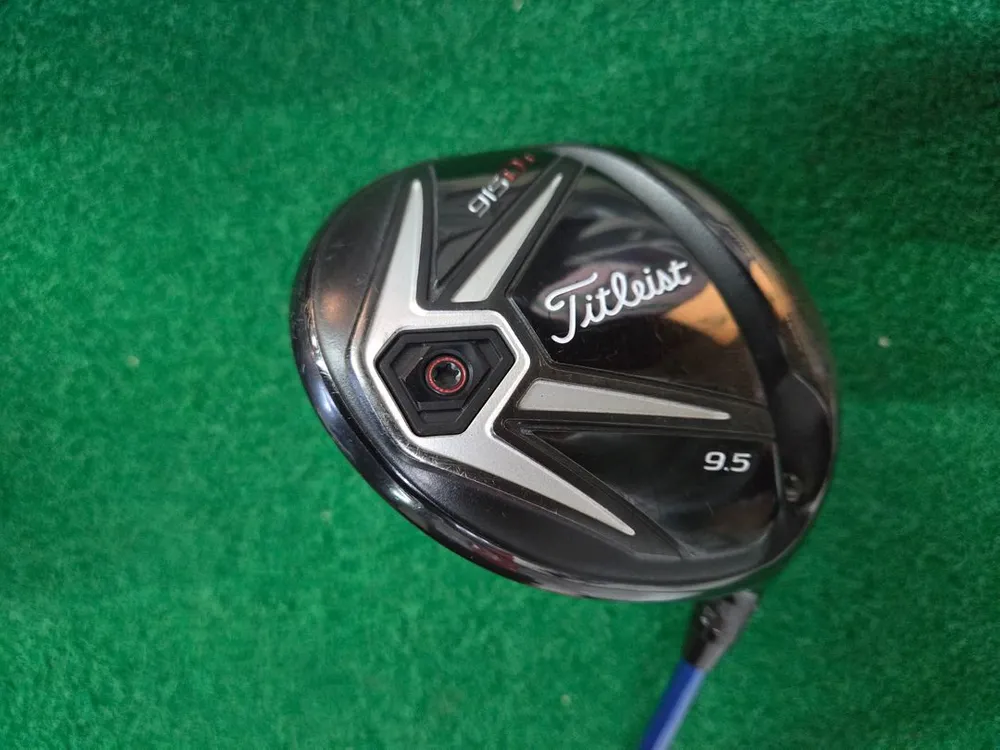 Titleist 타이틀리스트 915 D3 드라이버 이미지