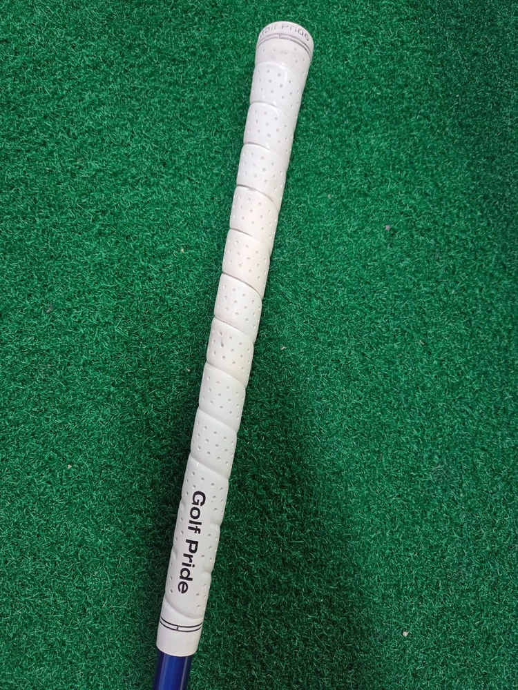 Titleist 타이틀리스트 915 D3 드라이버 이미지