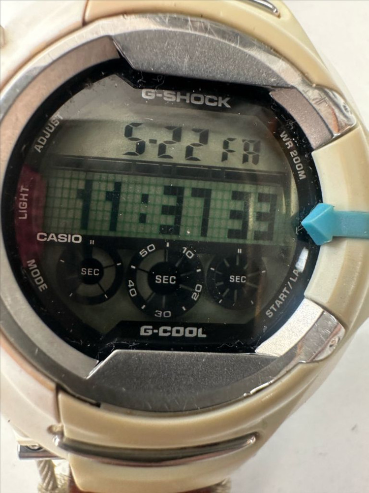 카시오 G-SHOCK 지샥 피닌파리나 콜라보 모델 GE-2000 시계를 팝니다 이미지