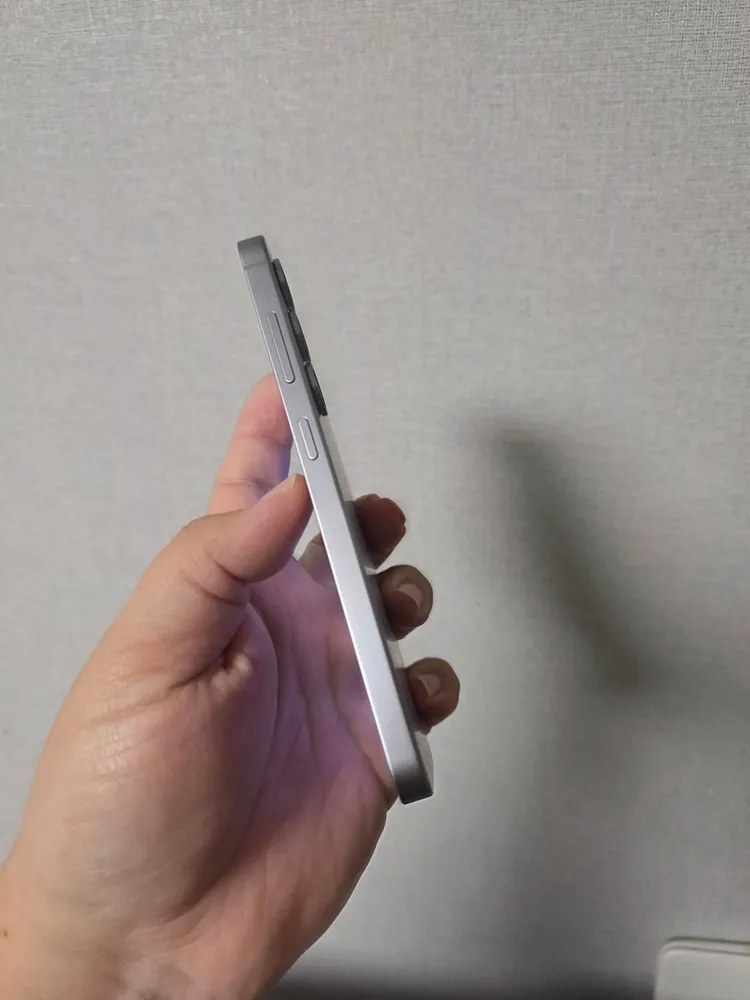 갤럭시 S25 실버 256기가 SS급 팔아요~ 이미지