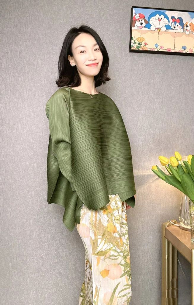 플리츠플리즈 뉴컬러풀 바운스 탑 이미지