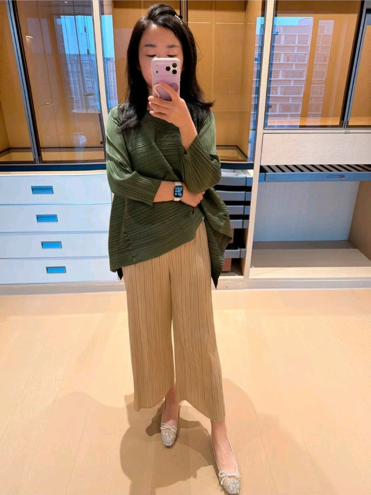 플리츠플리즈 뉴컬러풀 바운스 탑 이미지