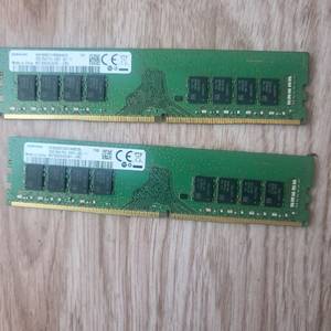 삼성 DDR4 16GB 2400t 2개 판매합니다 이미지