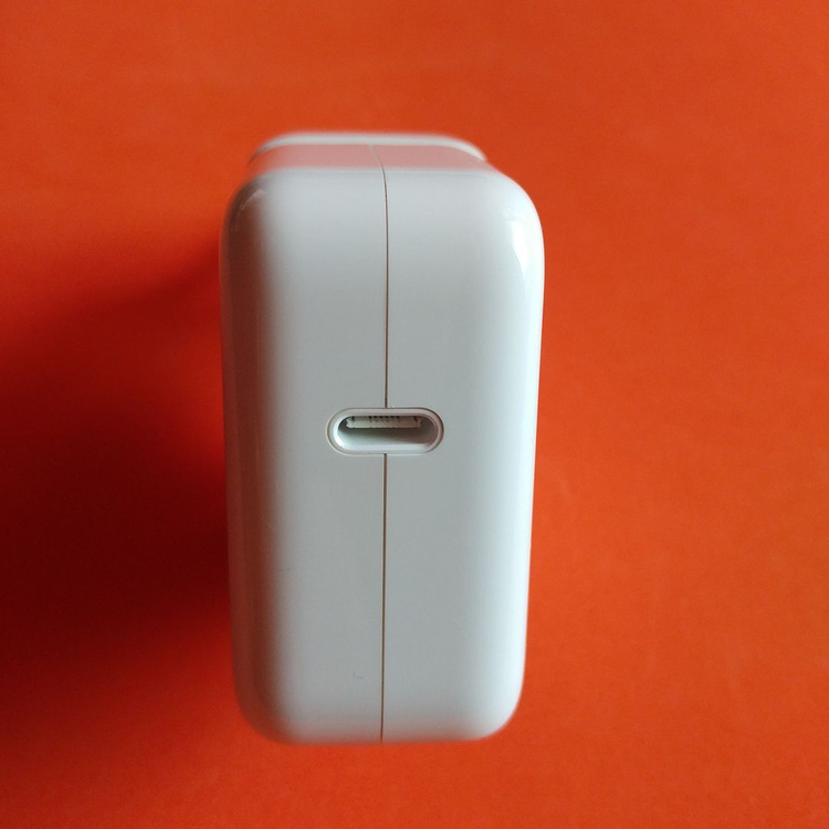 애플 정품 30W USB-C 전원 어댑터, 충전기 이미지