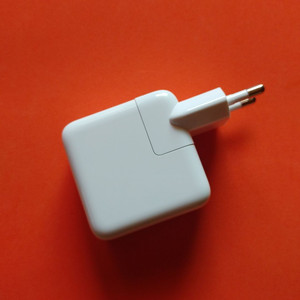 애플 정품 30W USB-C 전원 어댑터, 충전기 이미지