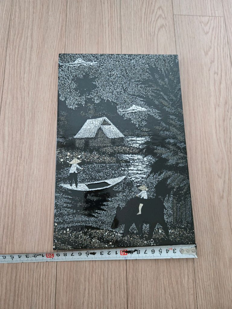 흑백 그림 액자 이미지