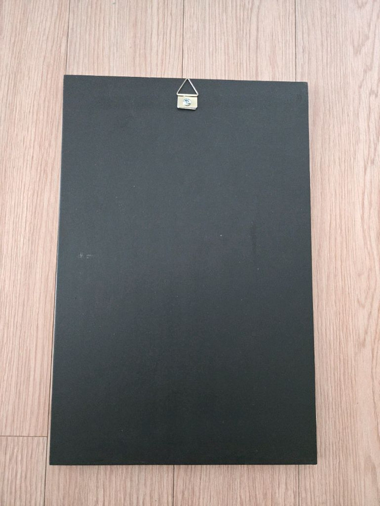 흑백 그림 액자 이미지