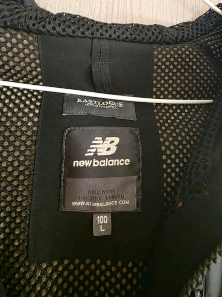 뉴발란스 x 이스트로그(Newbalance x Eastlogue) 후리스 자켓(fleece jacket) 이미지