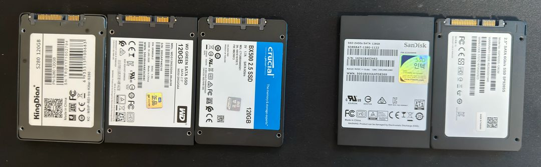 외산 SSD 120,128GB 일괄판매합니다 이미지