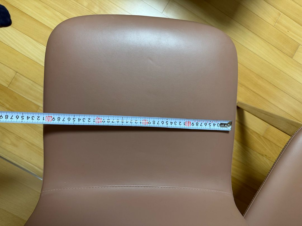 까사미아 신세계까사 의자 식탁 책상 부엌 키친 체어신세계까사 의자 2개입니다고급스러운 모던센츄리 원목베이스스티치 식 이미지