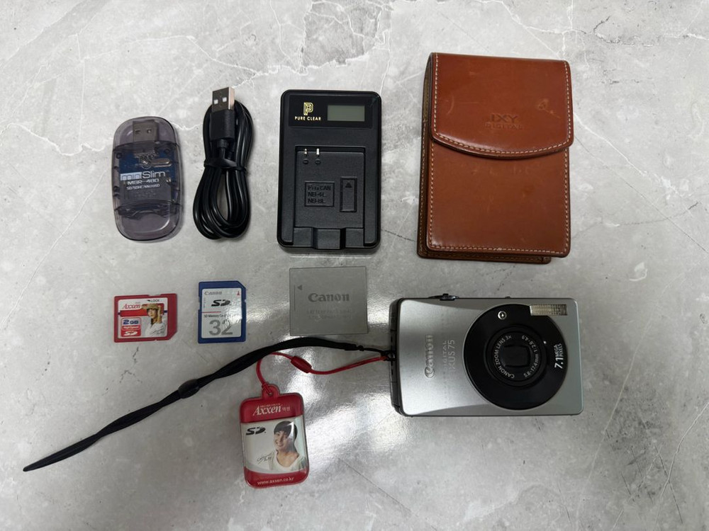 캐논 익서스 75 (캐논 IXUS 75) 레트로디카 / 아일릿원희 디카 이미지