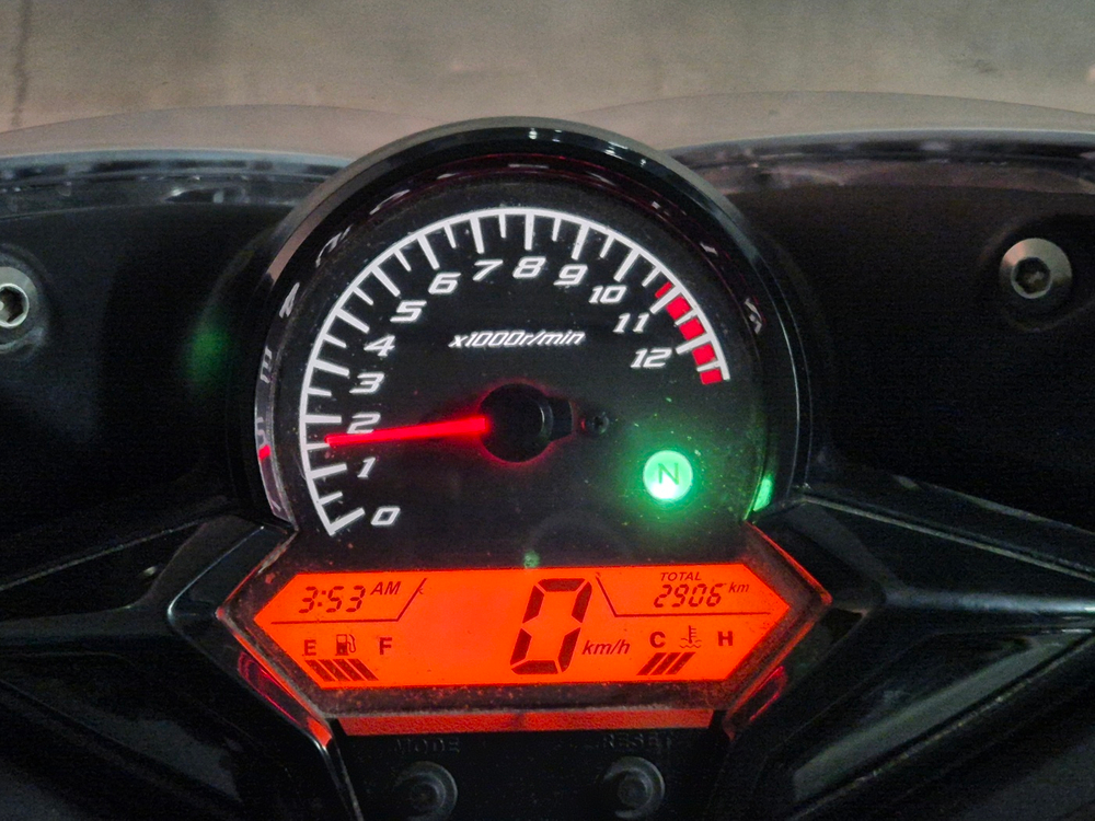 주행거리 짧은 혼다 cbr125r 오토바이 125cc 팔아요 이미지