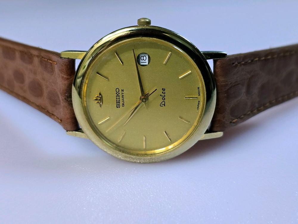 세이코 돌체(Seiko Dolce) 빈티지 금장 쿼츠 시계 이미지